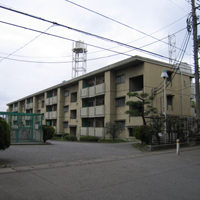 川口安行吉岡住宅