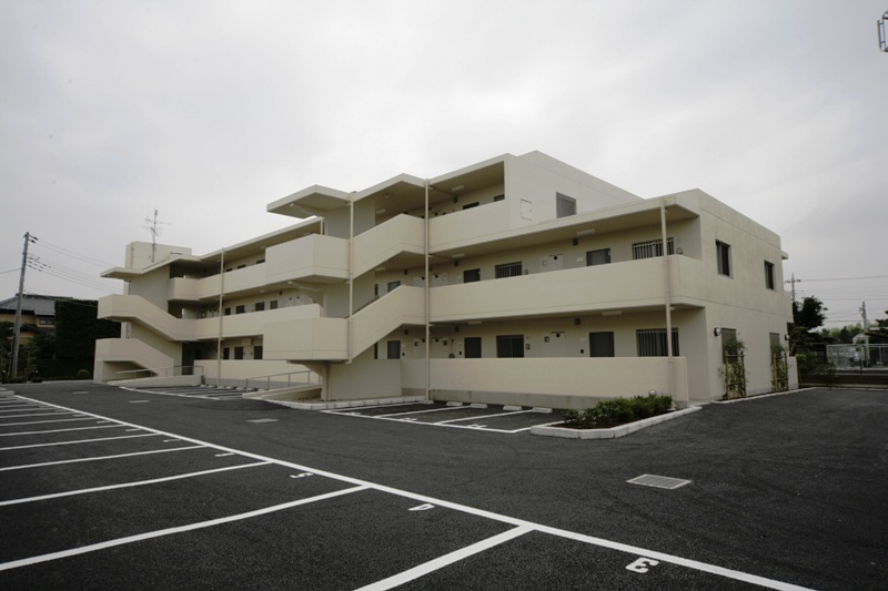 越谷弥十郎圦前住宅